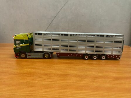 VAEX Scania S Highline CS20H Livestock trailer 