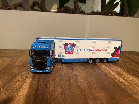 Ganaderia Scania R Highline 4x2 Livestock Trailer 