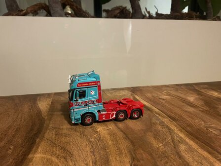 Mercedes-Benz Actros Gigaspace