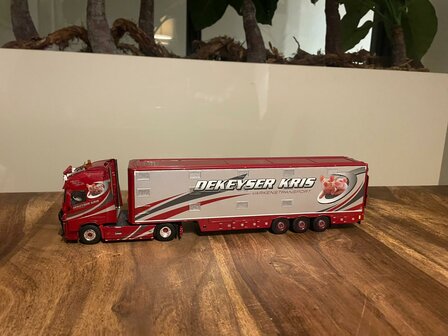 Volvo FH4 Glob. XL 4x2 + Live Stock Trailer - 3 axle