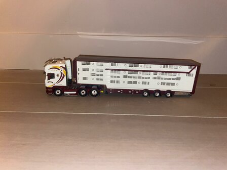 Geary Scania