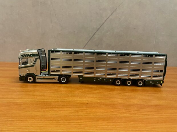 Keus en Mollink Scania S Highline I CS20H 4x2 Livestock trailer 3 Axle