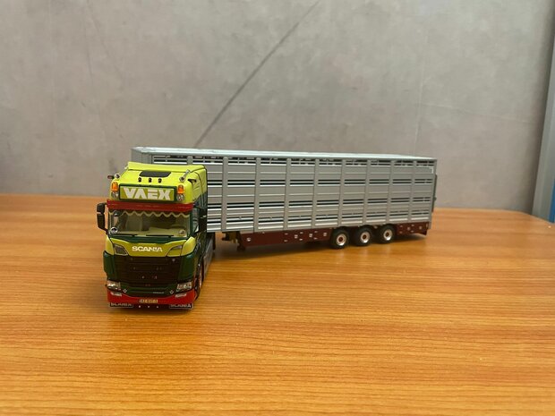 VAEX Scania S Highline CS20H Livestock trailer 